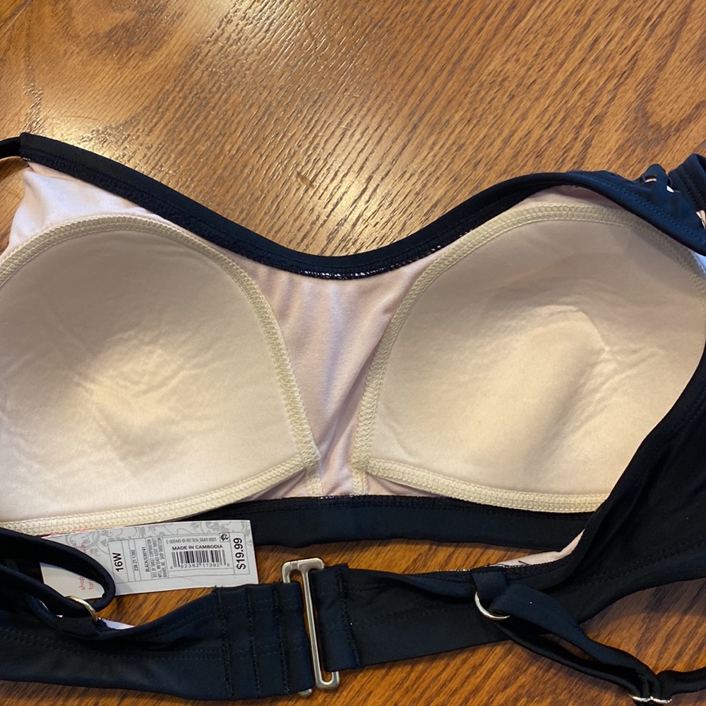 Xhilaration-black with light blush color within cutouts bikini top,lightly lined - Picture 5 of 13